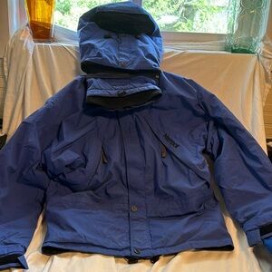 Marmot ski jacket  w/ removable hood used MEDIUM